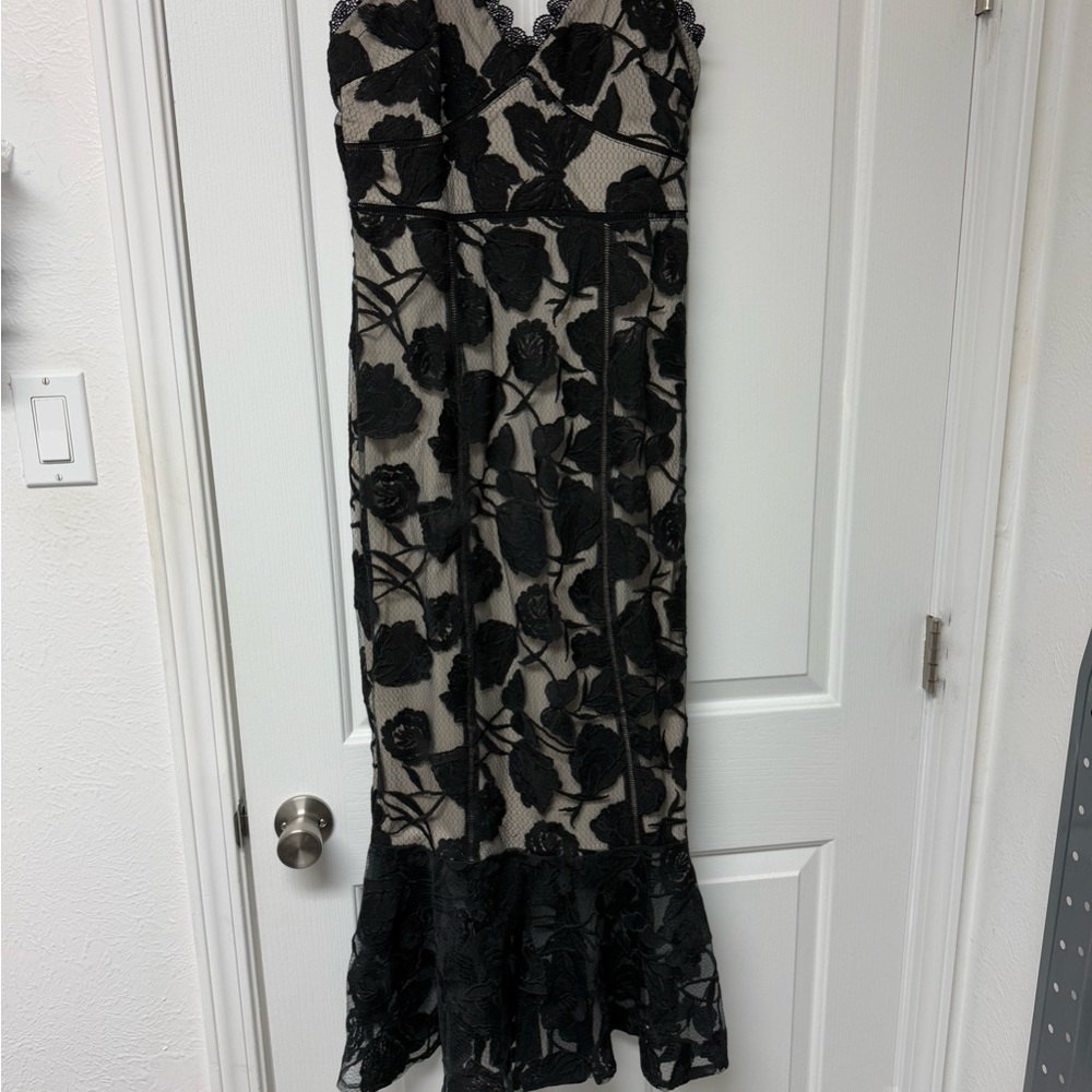 Elegant Black Floral Lace Midi Dress, Lulu’s Size Medium